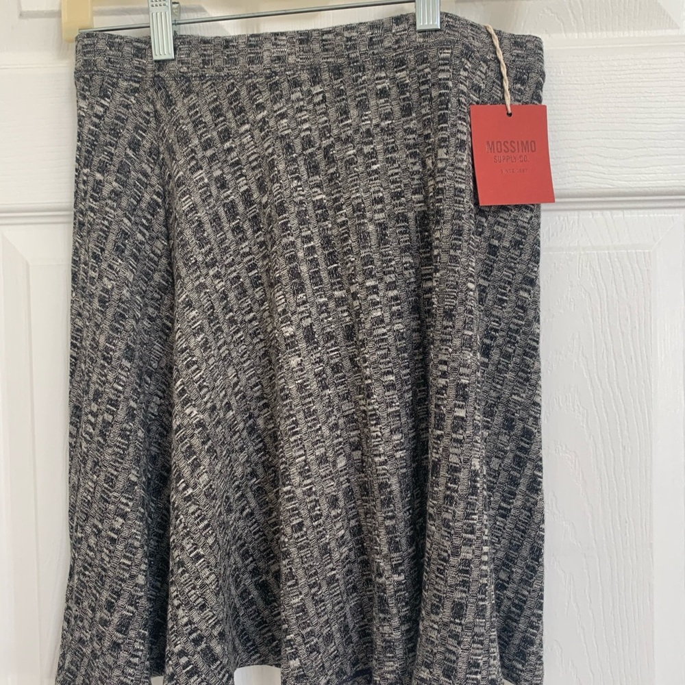 Gray skirt